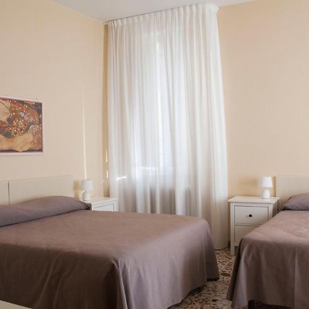 Hotel Stipino 루카 외부 사진