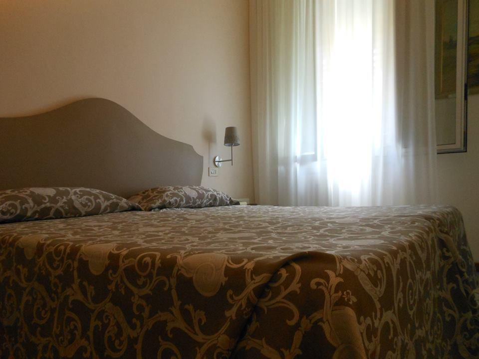Hotel Stipino 루카 외부 사진