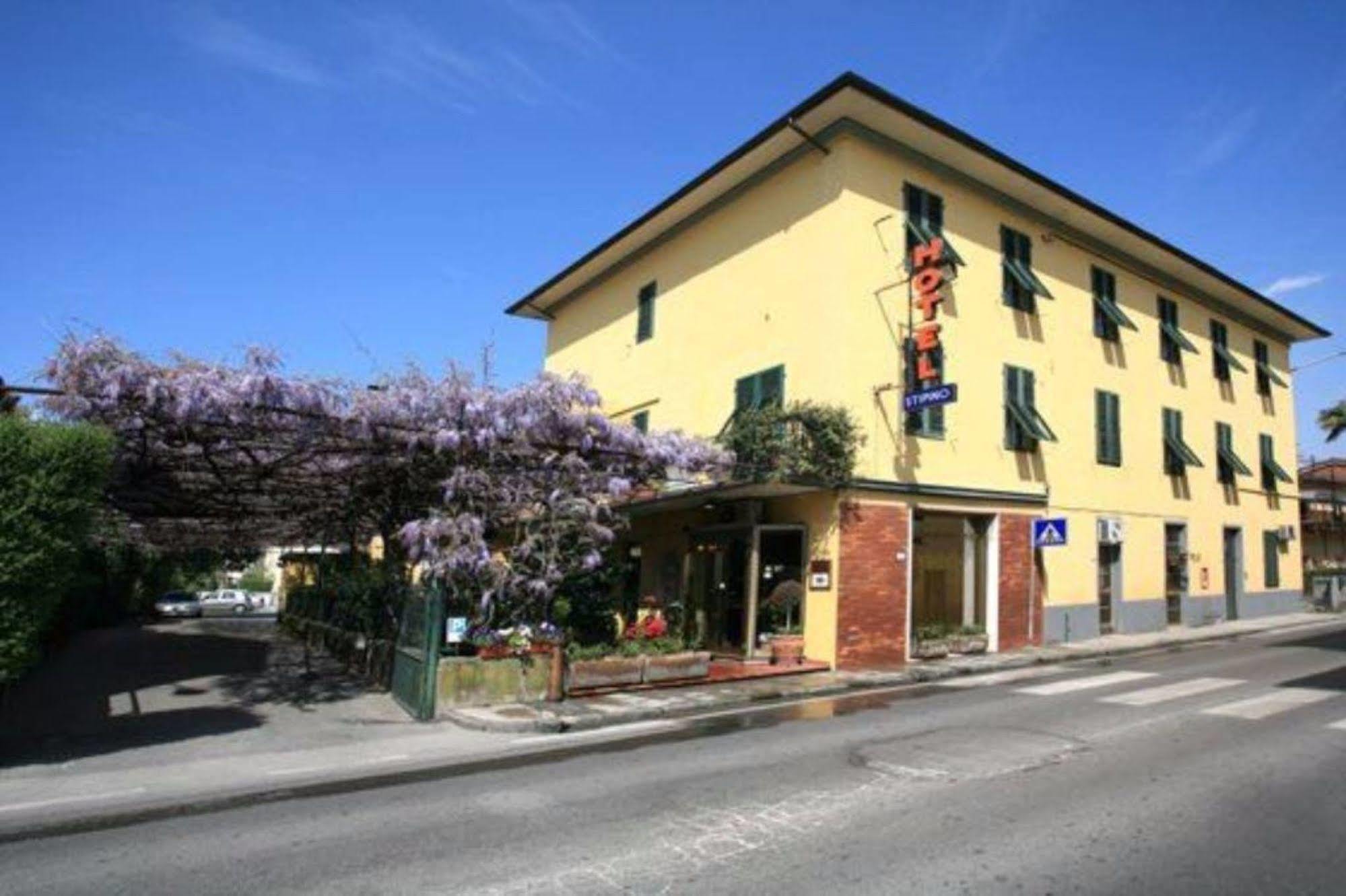 Hotel Stipino 루카 외부 사진